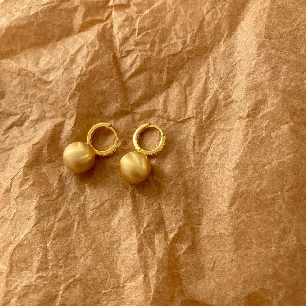 18K Gold Plated Brushed Ball Drops Viavia Earrings